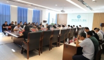 我院召开行管后勤科室工作调度会